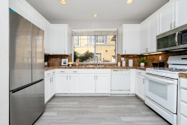 244 Water Chestnut Court, San Jose CA: https://media.crmls.org/mediaz/e1a84fdc-9fac-4a0d-a762-1653999f84e4.jpg