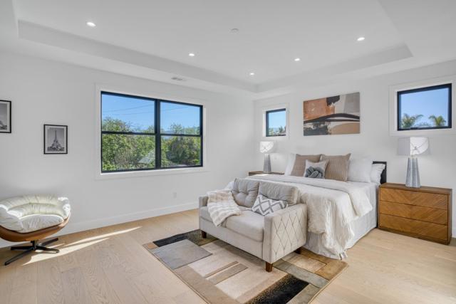 1270 W Hacienda Avenue, Campbell CA: https://media.crmls.org/mediaz/e1a99830-7dcd-4865-9cbd-f74f352b2d04.jpg