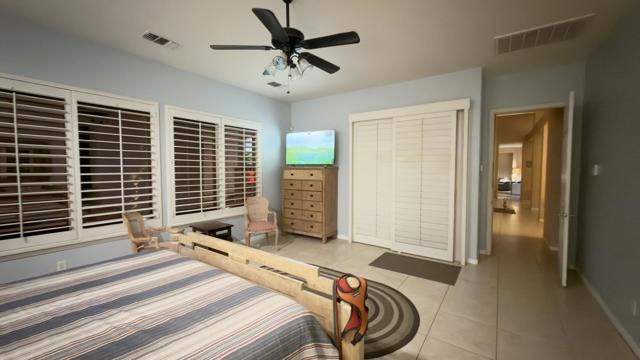 49578 Colorado Street, Indio CA: https://media.crmls.org/mediaz/e1aab650-abad-4ad8-9853-d5badf40bf73.jpg