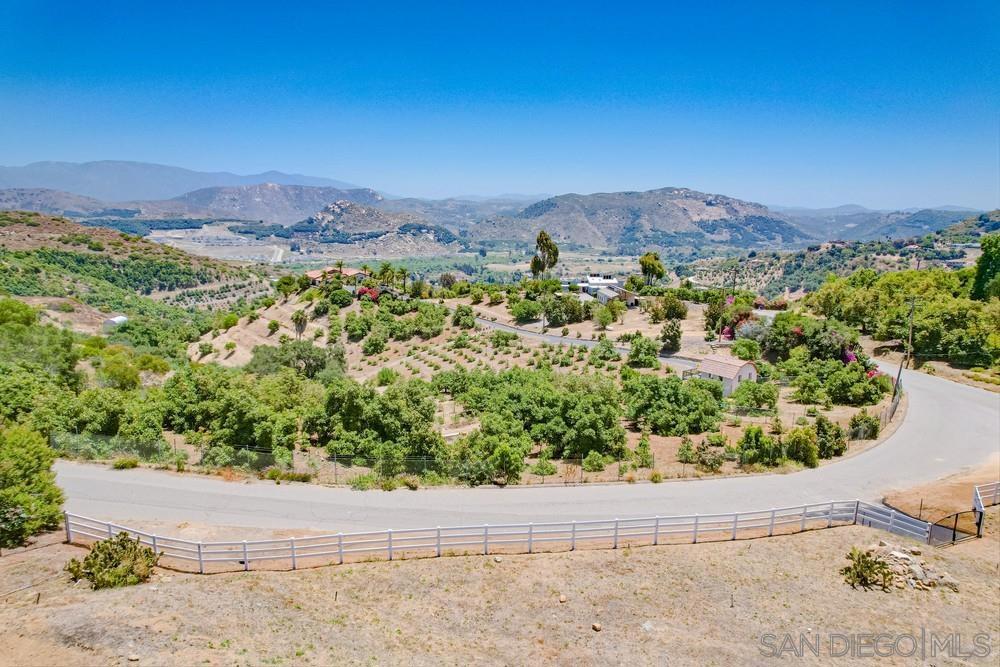 MLS #250032615SD img 60