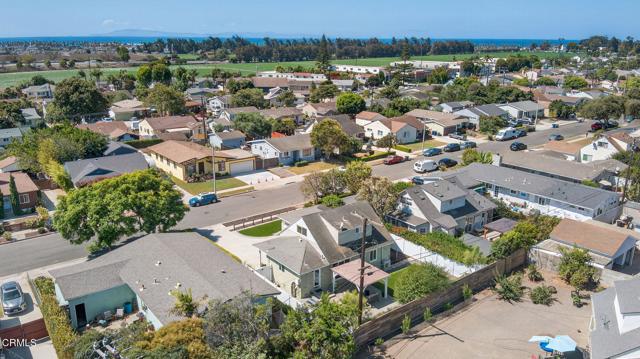 3167 Armada Drive, Ventura CA: https://media.crmls.org/mediaz/e1ab718e-65c0-4161-8a38-054dc190cc74.jpg