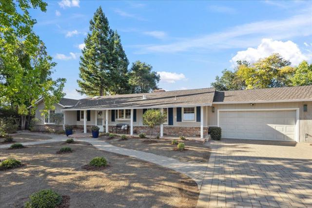 20345 Argonaut Drive, Saratoga CA: https://media.crmls.org/mediaz/e1ae44c3-5f1a-49c8-adce-221522e15d32.jpg