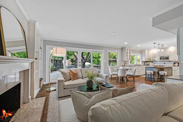 331 Idyllwild Court, Redwood City CA: https://media.crmls.org/mediaz/e1afbfbb-2f1c-42b6-9781-3b20a3c4e099.jpg