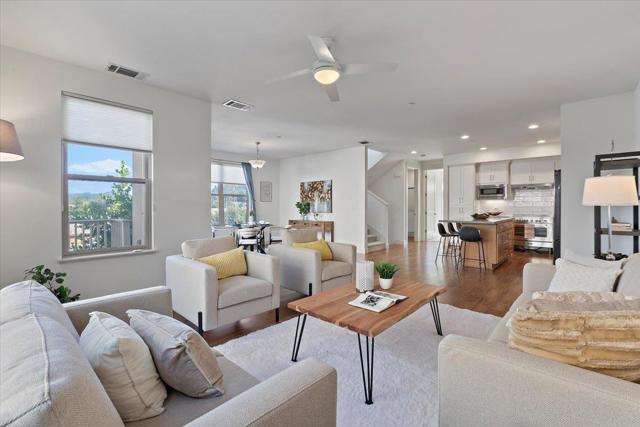 900 Lundy, Scotts Valley CA: https://media.crmls.org/mediaz/e1b090e4-f69b-425e-b496-ebcdf015c399.jpg