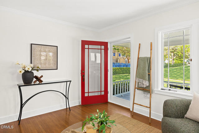 1309 Sinaloa Avenue, Pasadena CA: https://media.crmls.org/mediaz/e1b2dd11-b80d-4d47-965b-9418757d9300.jpg