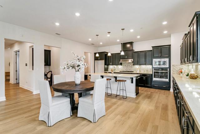 7942 Cinnamon Way, Gilroy CA: https://media.crmls.org/mediaz/e1b48425-f245-4104-a782-25996738cb5d.jpg
