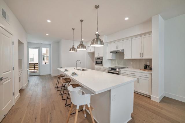 5609 Linen Court, San Ramon CA: https://media.crmls.org/mediaz/e1b626e8-36a8-4946-8999-71b3e861c099.jpg