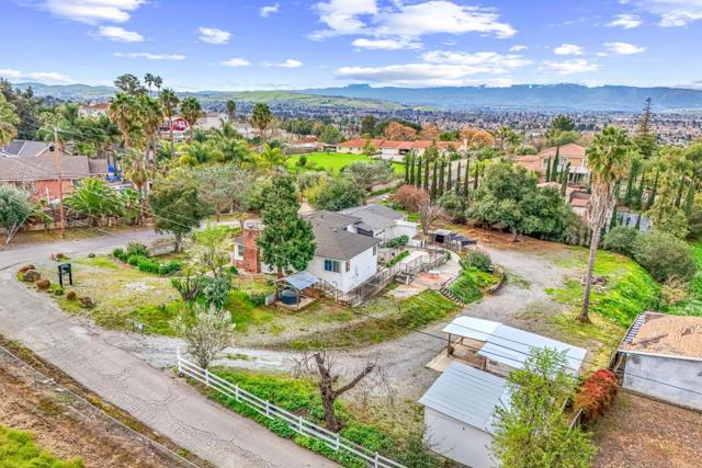 2363 Pleasant Acres Drive, San Jose CA: https://media.crmls.org/mediaz/e1b7af95-37e1-4af4-89cf-50abd30bc937.jpg