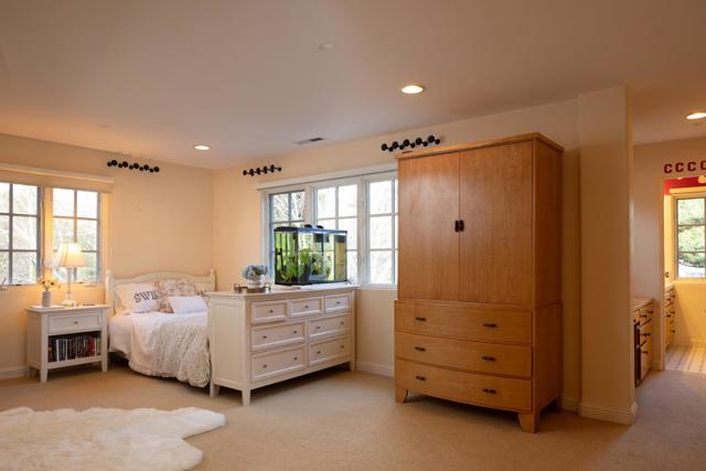 8680 River Meadows Road, Carmel CA: https://media.crmls.org/mediaz/e1b96fff-1717-4dd6-bca1-50058bda025d.jpg