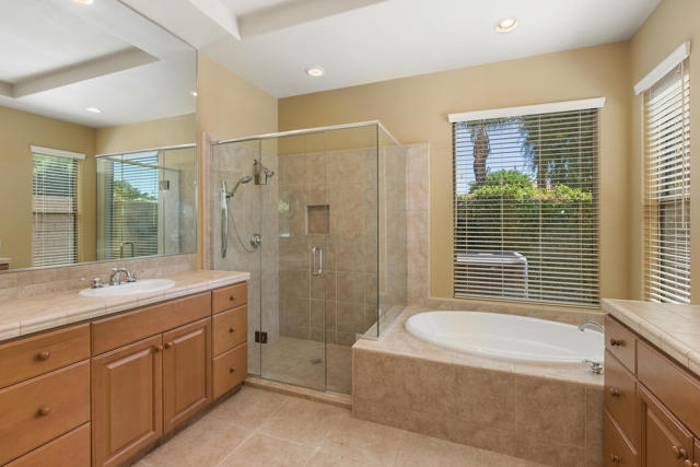 Image 18 of 45 For 48420 Big Horn Drive