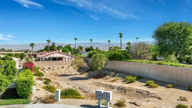 Image 41 of 42 For 78354 Calico Glen Drive