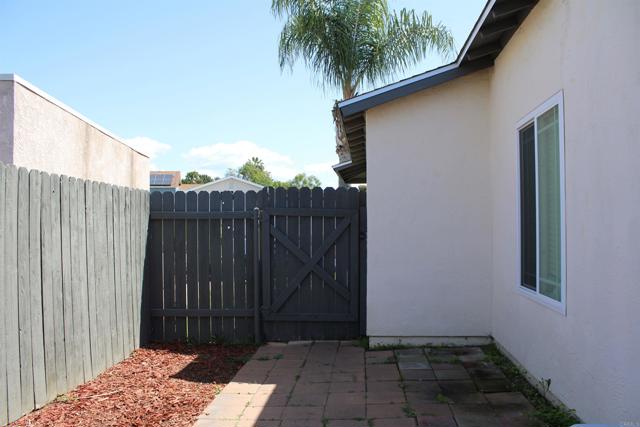 Detail Gallery Image 49 of 50 For 564 Larchwood Dr, San Marcos,  CA 92069 - 3 Beds | 2 Baths