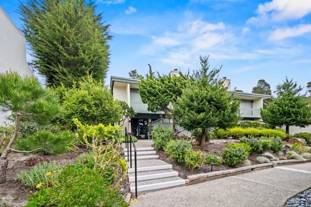 95 High Meadow Lane, Carmel CA: https://media.crmls.org/mediaz/e1bbd6aa-ce2d-401d-8064-49ac24076290.jpg