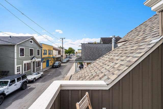 219 San Jose Avenue, Capitola CA: https://media.crmls.org/mediaz/e1bc3dfc-1146-4e06-afa0-1ad1cd8616c8.jpg