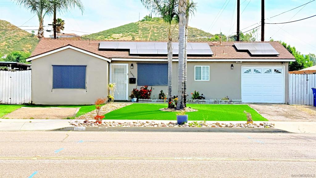 1605 N Mollison Avenue