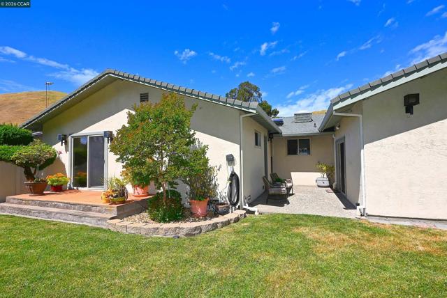 Image 15 of 60 For 2810 Wright Ave