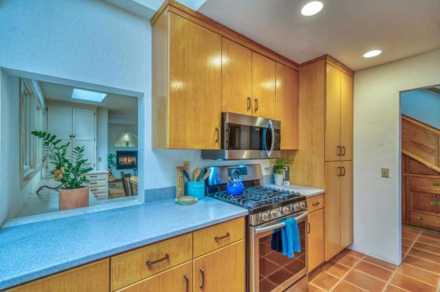 9013 Rhodes Avenue, Aptos CA: https://media.crmls.org/mediaz/e1bdca1f-4456-4330-a1aa-4debf004e4fe.jpg