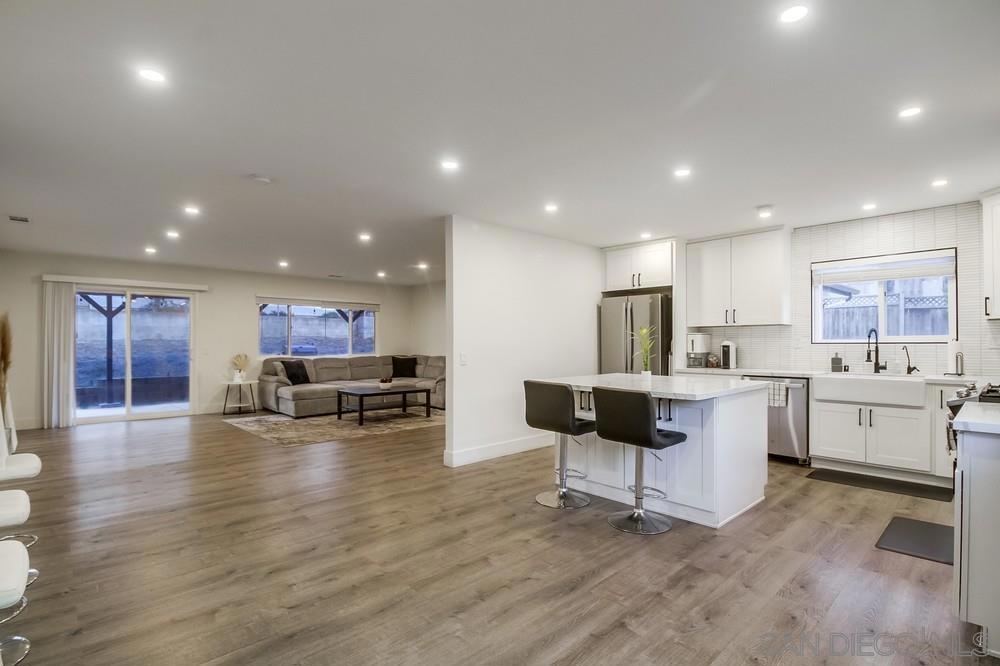 MLS #250042294SD image #7