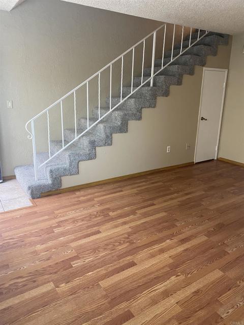 Image 3 of 22 For 1149 Emerald Avenue