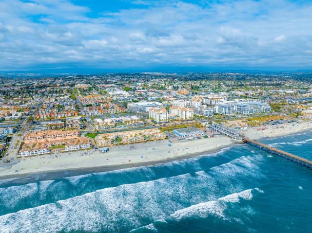 508 N Tremont Street, Oceanside CA: https://media.crmls.org/mediaz/e1bf3ef0-e439-414f-b469-f6abd206e099.jpg