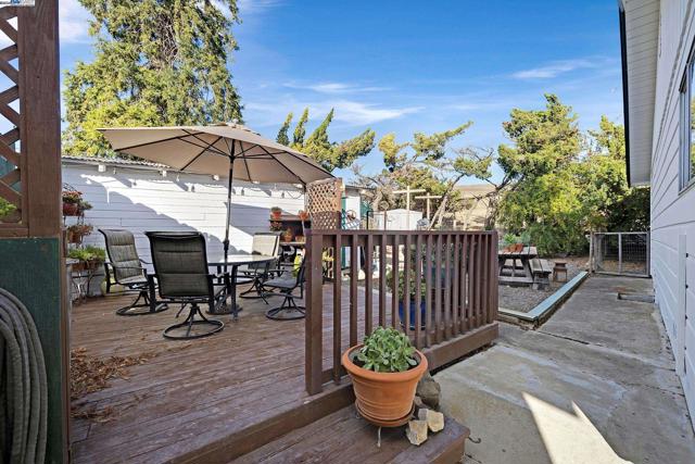 Image 53 of 59 For 4135 Vasco Rd