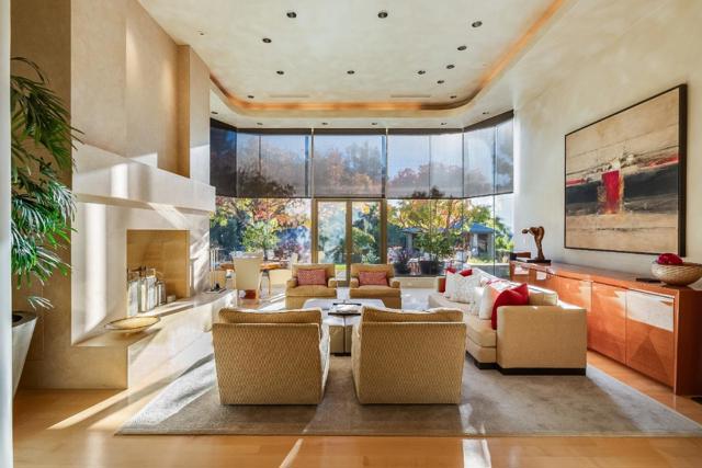 26140 Rancho Manuella Lane, Los Altos Hills CA: https://media.crmls.org/mediaz/e1c0fd0e-a6a5-44c4-ba96-c87dec101ed1.jpg