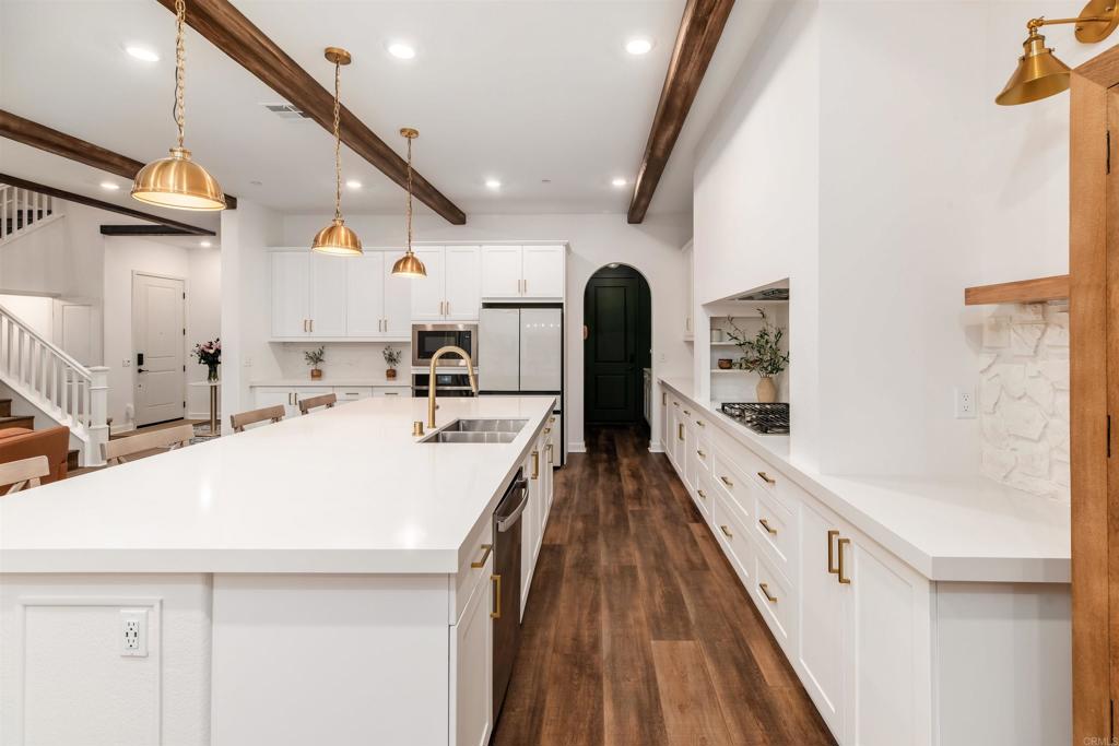 587 Gateway Lane - photo 10