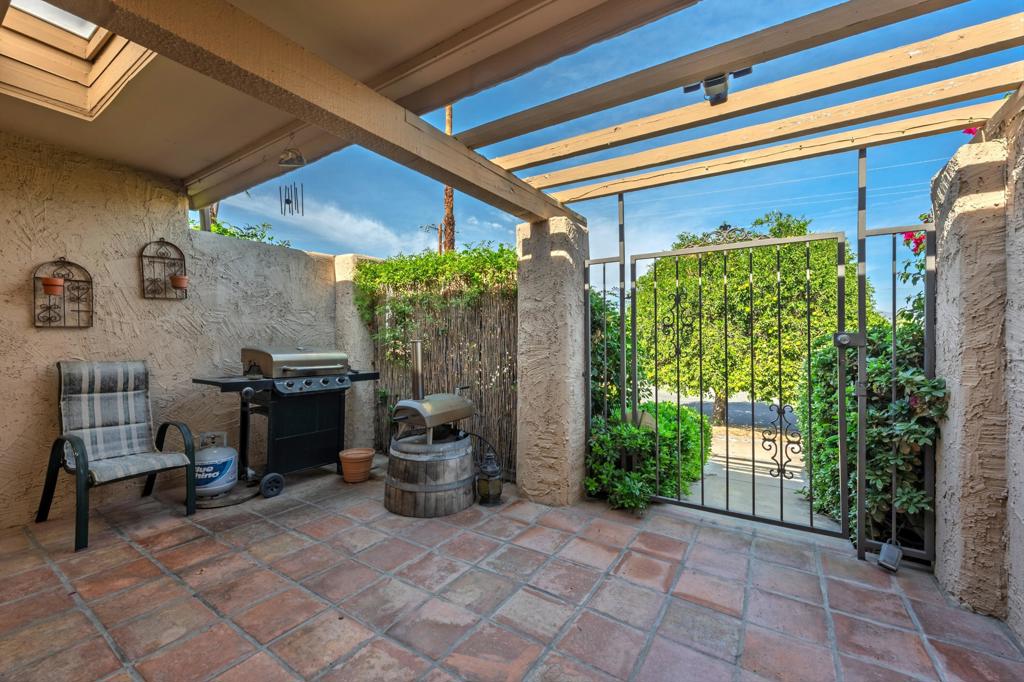 MLS #219137936DA image #4