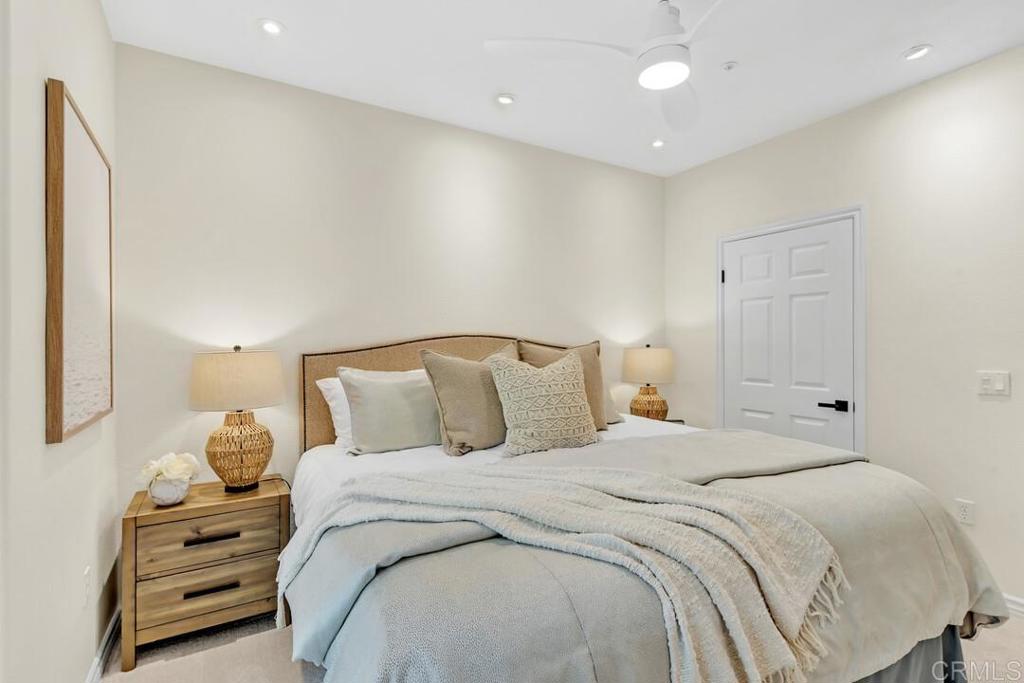 9253 Regents Road - photo 18