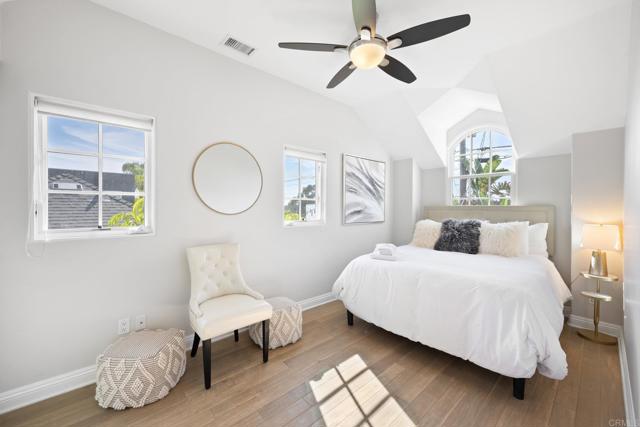 Image 15 of 41 For 4221 Albatross Drive