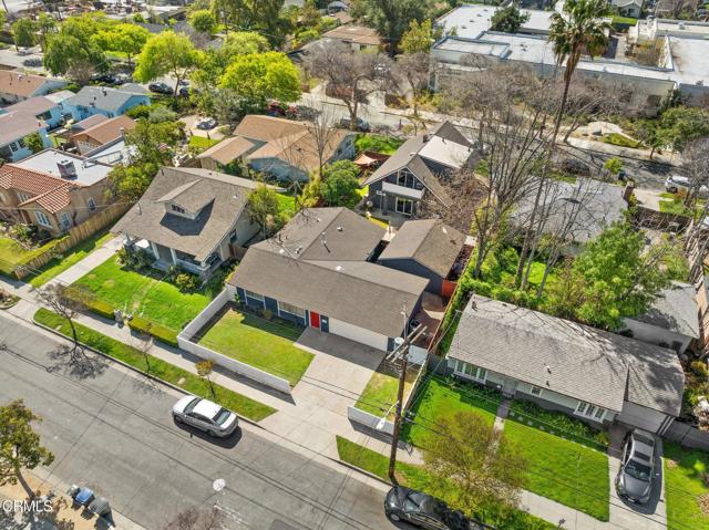 505 Palisade Street, Pasadena CA: https://media.crmls.org/mediaz/e1c45ac4-b78b-4b43-9537-0df4970e1b34.jpg