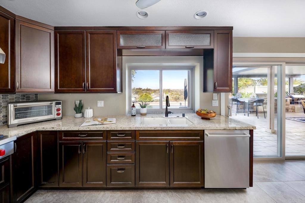 355 Via Montanosa - photo 13