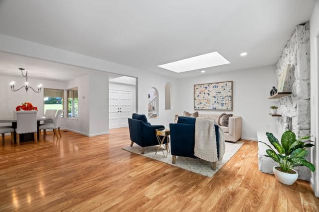 1425 Cedar Place, Los Altos CA: https://media.crmls.org/mediaz/e1c5bb69-30b3-4b95-8761-128ecb511fee.jpg