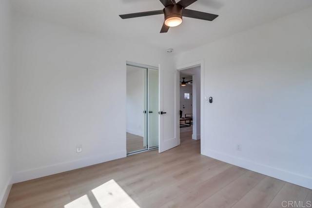 Image 15 of 26 For 759 Delaware Street