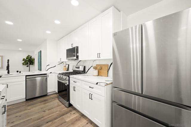 8287 Panchoy St, San Diego CA: https://media.crmls.org/mediaz/e1c7a664-2edd-44e2-ae61-8adb37364dac.jpg