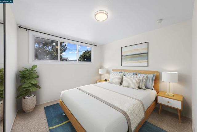 30450 Oakmont Way, Hayward CA: https://media.crmls.org/mediaz/e1c7c91a-61d5-4bef-a080-edcde0582252.jpg
