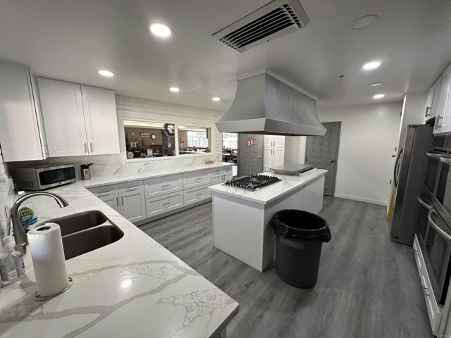 Detail Gallery Image 40 of 46 For 8301 Mission Gorge Rd #204,  Santee,  CA 92071 - 2 Beds | 2 Baths