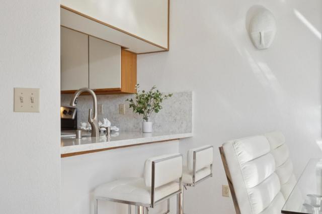 72 Washington Square Drive, Milpitas CA: https://media.crmls.org/mediaz/e1c8f227-2bae-4fa5-a8a0-9d8ddc11ce23.jpg