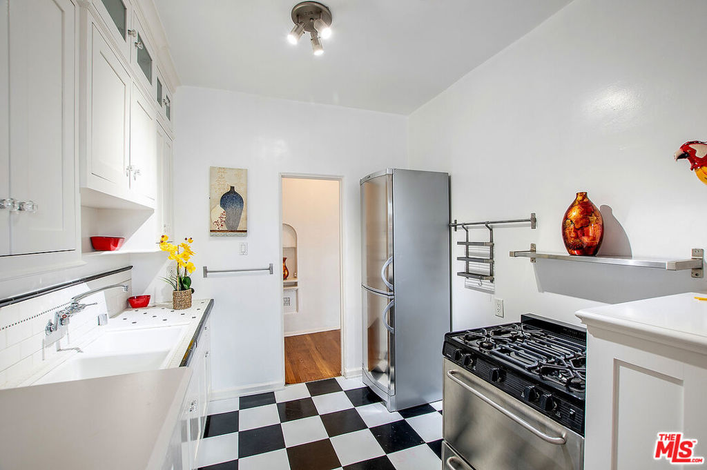 MLS #25550861 img 13