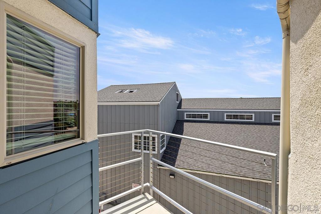 687 Coast Highway 101 - photo 17