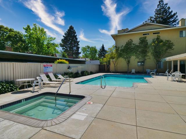 471 Northlake Drive, San Jose CA: https://media.crmls.org/mediaz/e1c989e4-450b-4b90-90d8-3f02243dece2.jpg