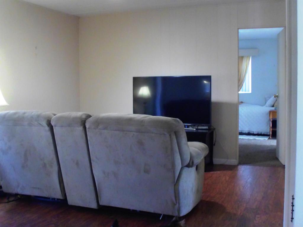 2300 Valley Parkway - photo 10