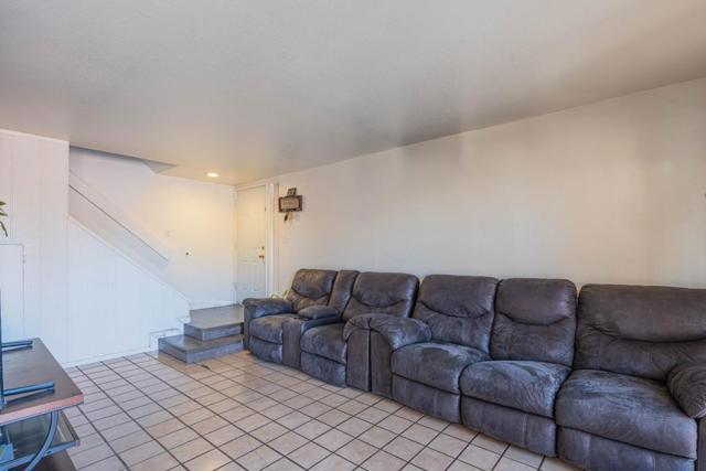 916 Acosta Plaza, Salinas CA: https://media.crmls.org/mediaz/e1c9e3a0-08e5-4349-848d-3603680f640d.jpg