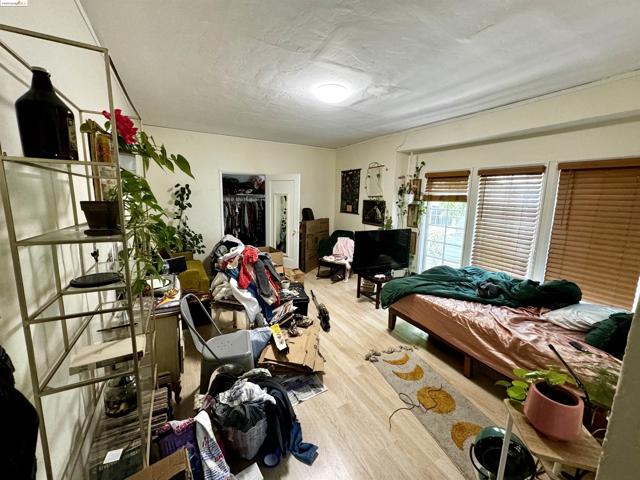 Image 12 of 24 For 410 Fairmount Ave