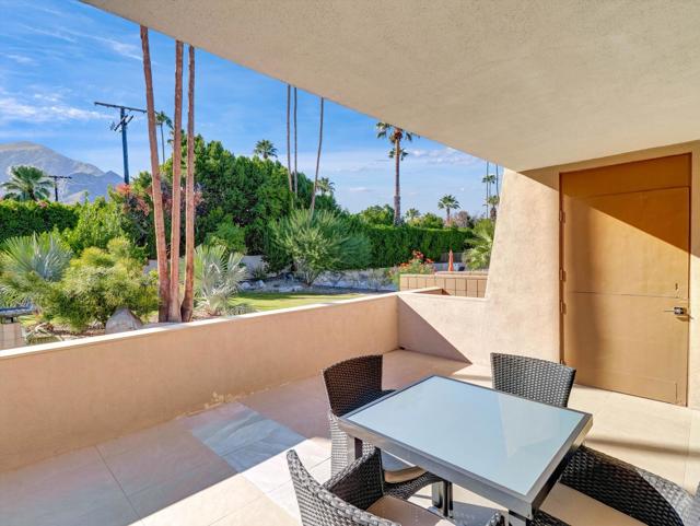 197 W Via Lola #6, Palm Springs, CA 92262