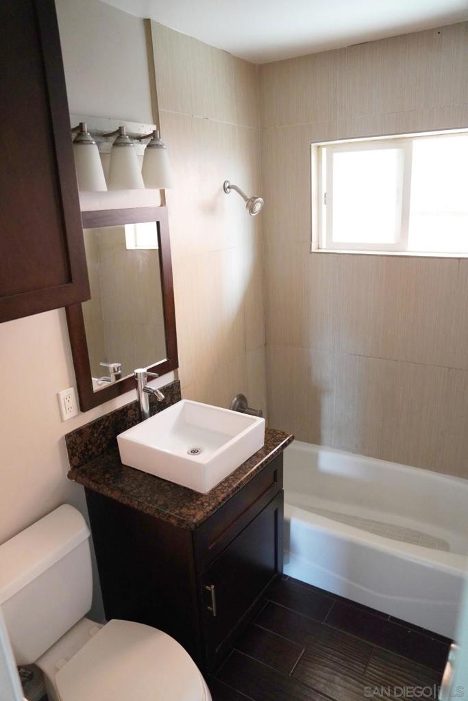 E1Ca9182 D84F 4675 Bd8A F4760745881D 520 Glover Ave #C, Chula Vista, Ca 91910 &Lt;Span Style='BackgroundColor:transparent;Padding:0Px;'&Gt; &Lt;Small&Gt; &Lt;I&Gt; &Lt;/I&Gt; &Lt;/Small&Gt;&Lt;/Span&Gt;