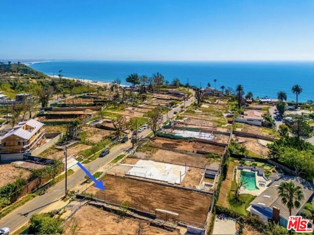 381 North Las Casas Avenue photo 5