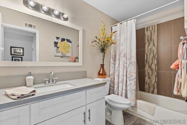 1059 Buena Vista Way, Chula Vista CA: https://media.crmls.org/mediaz/e1cc281f-d300-408b-9d3b-f11f35747590.jpg