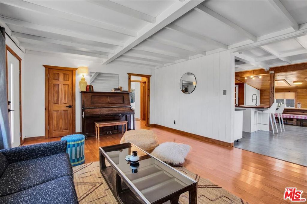 MLS #25606411 image #5