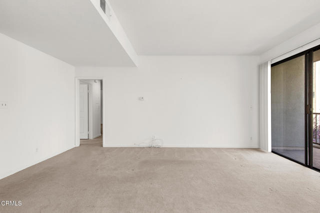 Detail Gallery Image 12 of 33 For 330 Cordova St #268,  Pasadena,  CA 91101 - 2 Beds | 3 Baths